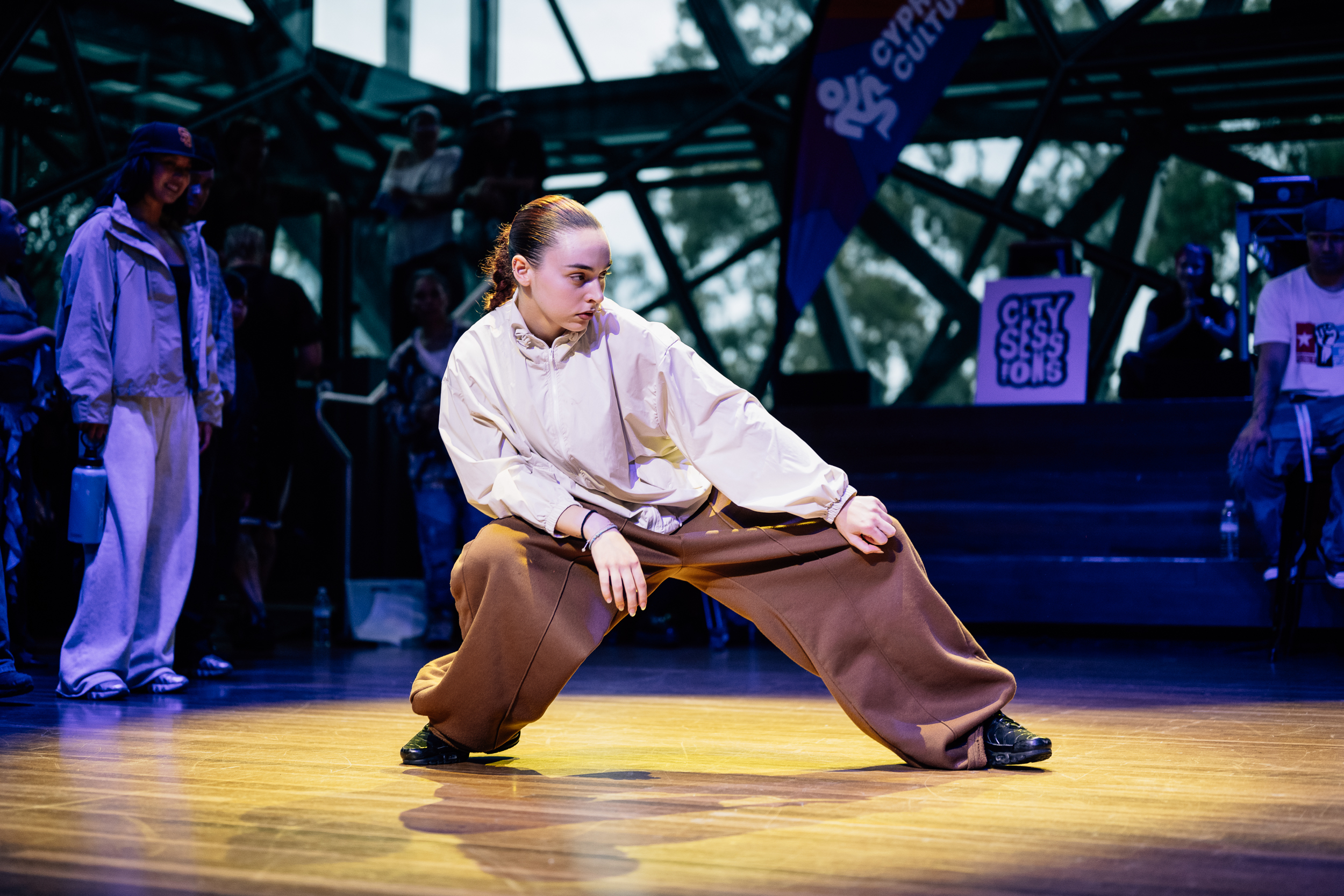 Street dancer at On&On Festival