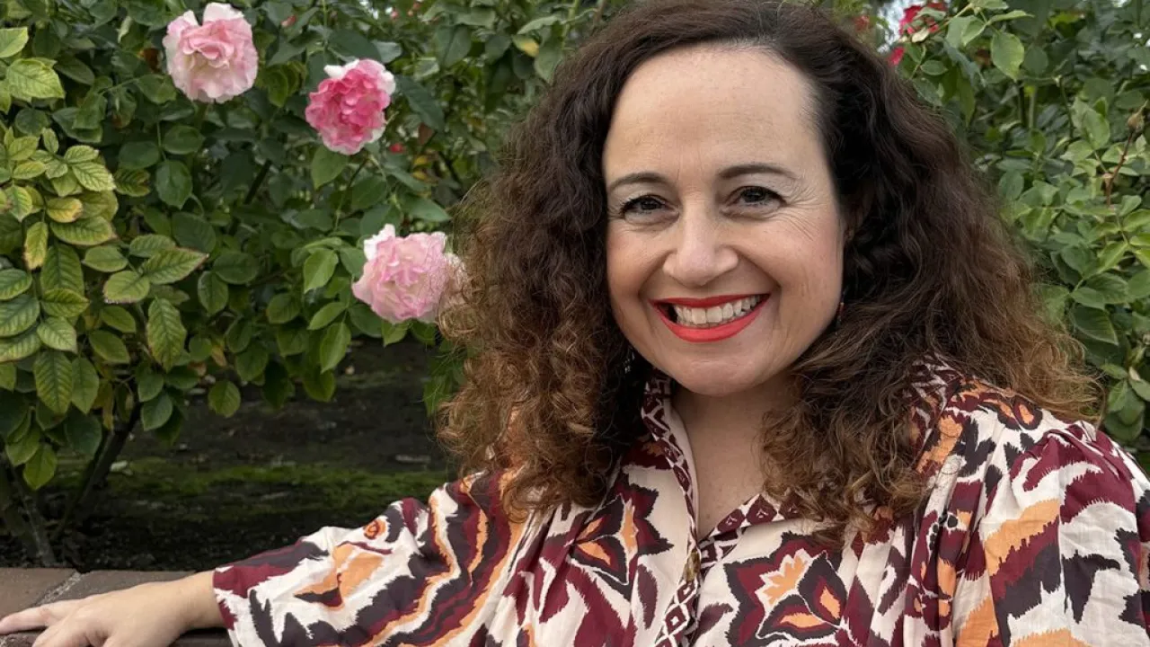 Amanda Cachia headshot